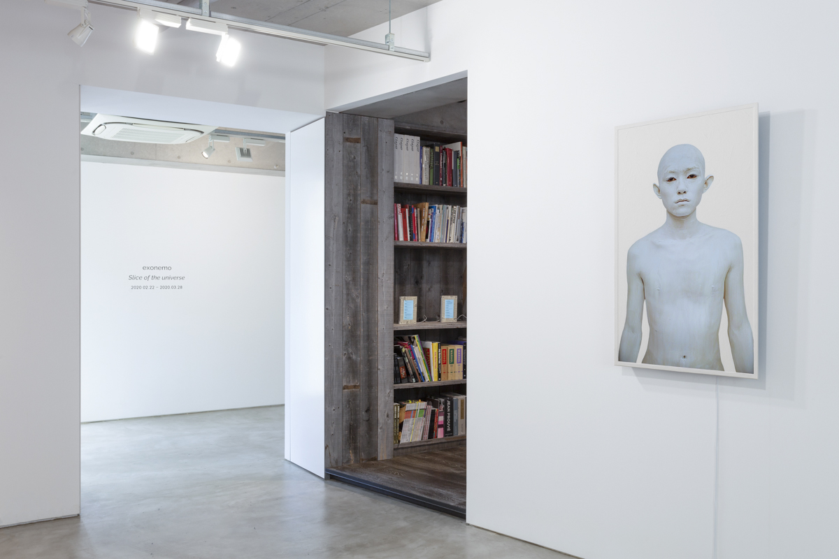 Installation view with exonemo, <em>Body Paint 49″/Male/White<em>, 2020, Photo: Naohiro Utagawa